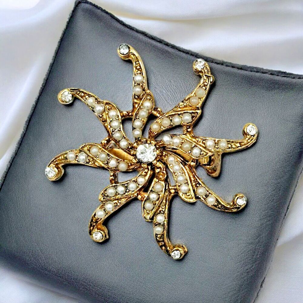 Starfish Star Flower Brooch Vintage Micro Pearl Rhinestone Estate Jewelry Pin